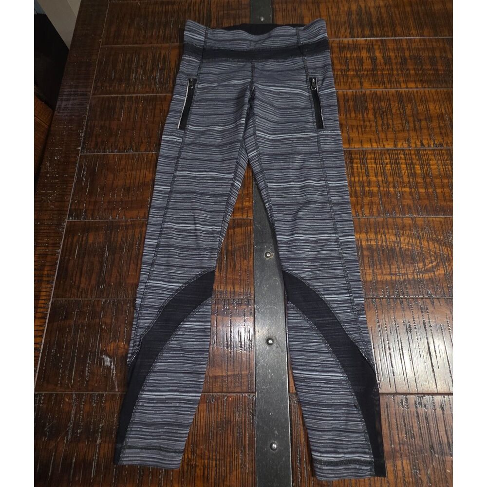 Lululemon Inspire Crop II Gray Striped Space Dye Leggings Size 2